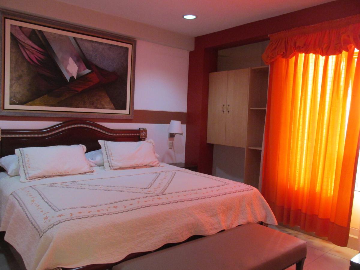 Rizzo Plaza Hotel Тумбес Екстериор снимка